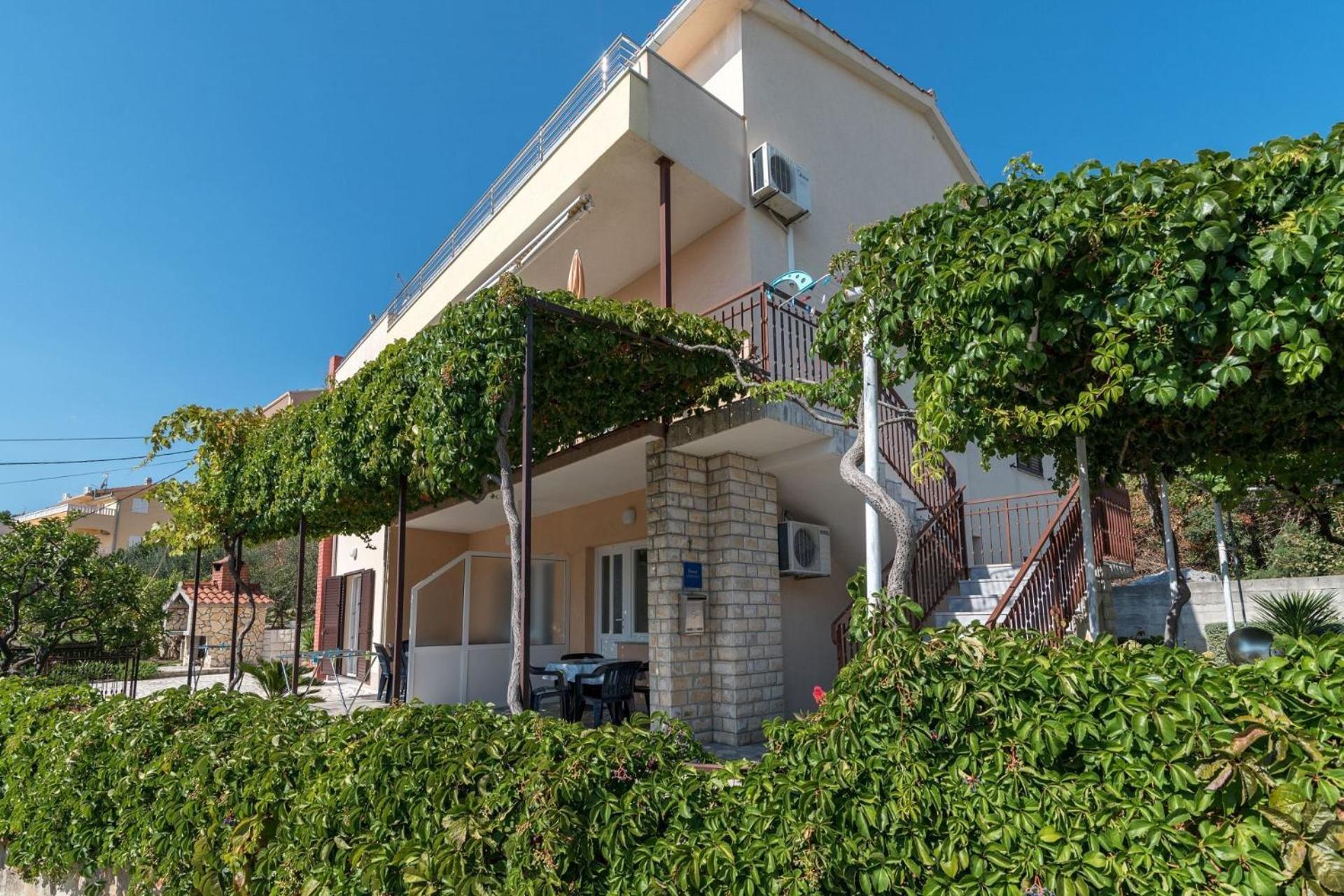 Apartments Vin Trogir Exteriör bild